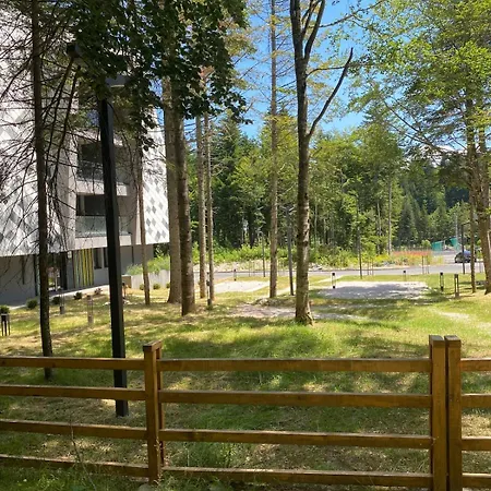 شقة Modern Nordic Forest Retreat On