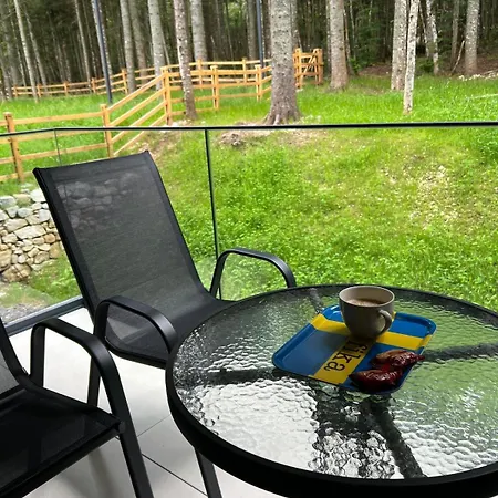 شقة Modern Nordic Forest Retreat On